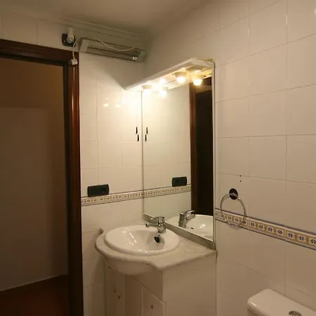 Funcional, Minimalista Y Muy Centrico Apartment *